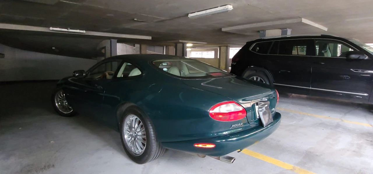1997 Jaguar X100 XK8 - Image 16 of 31