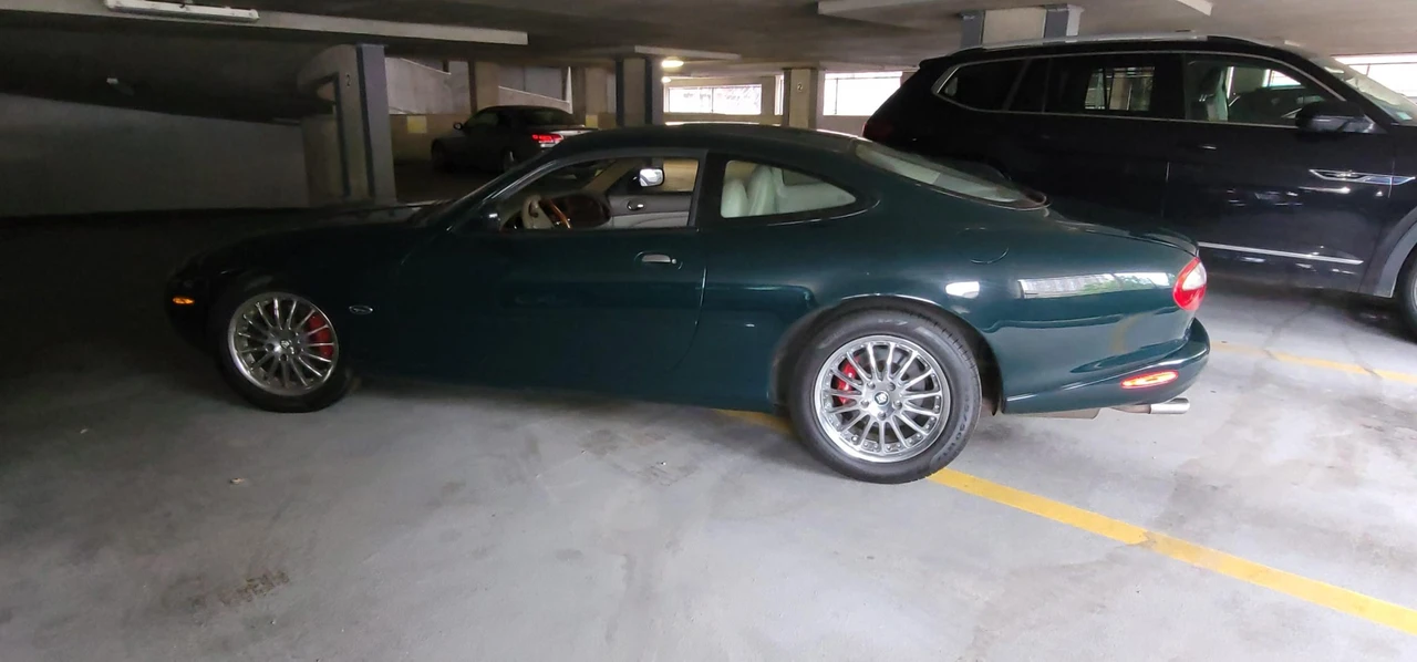 1997 Jaguar X100 XK8 - Image 14 of 31