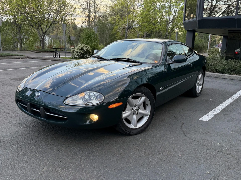 1997 Jaguar X100 XK8 - Image 9 of 31