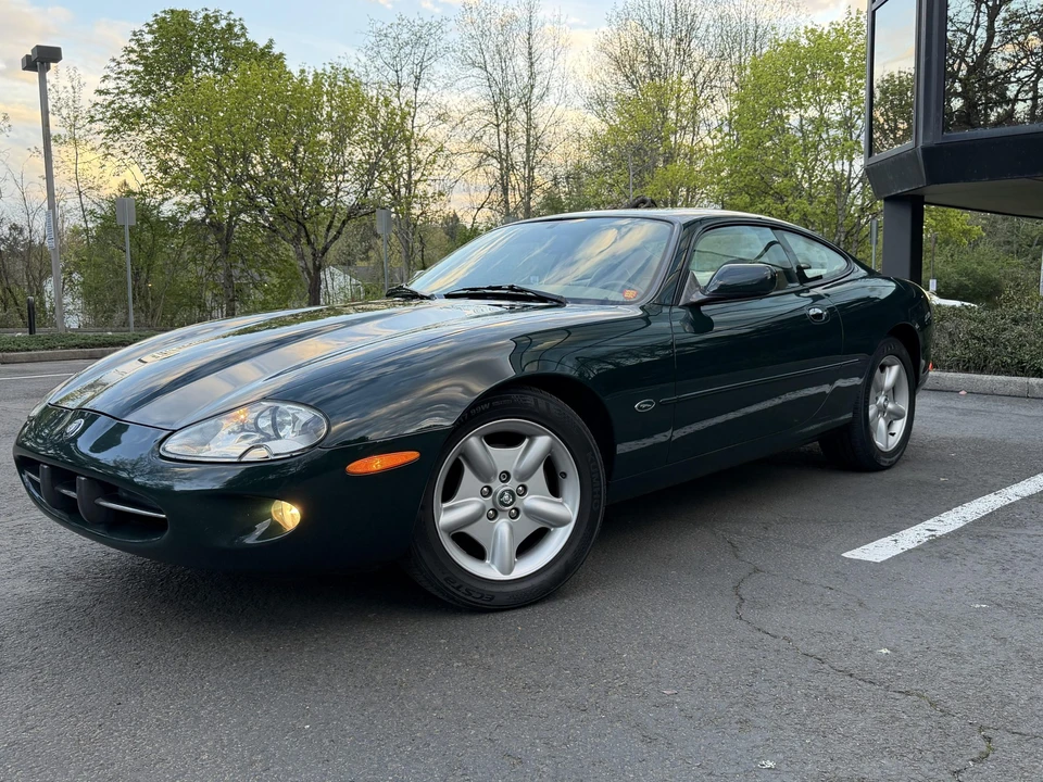 1997 Jaguar X100 XK8 - Image 10 of 31