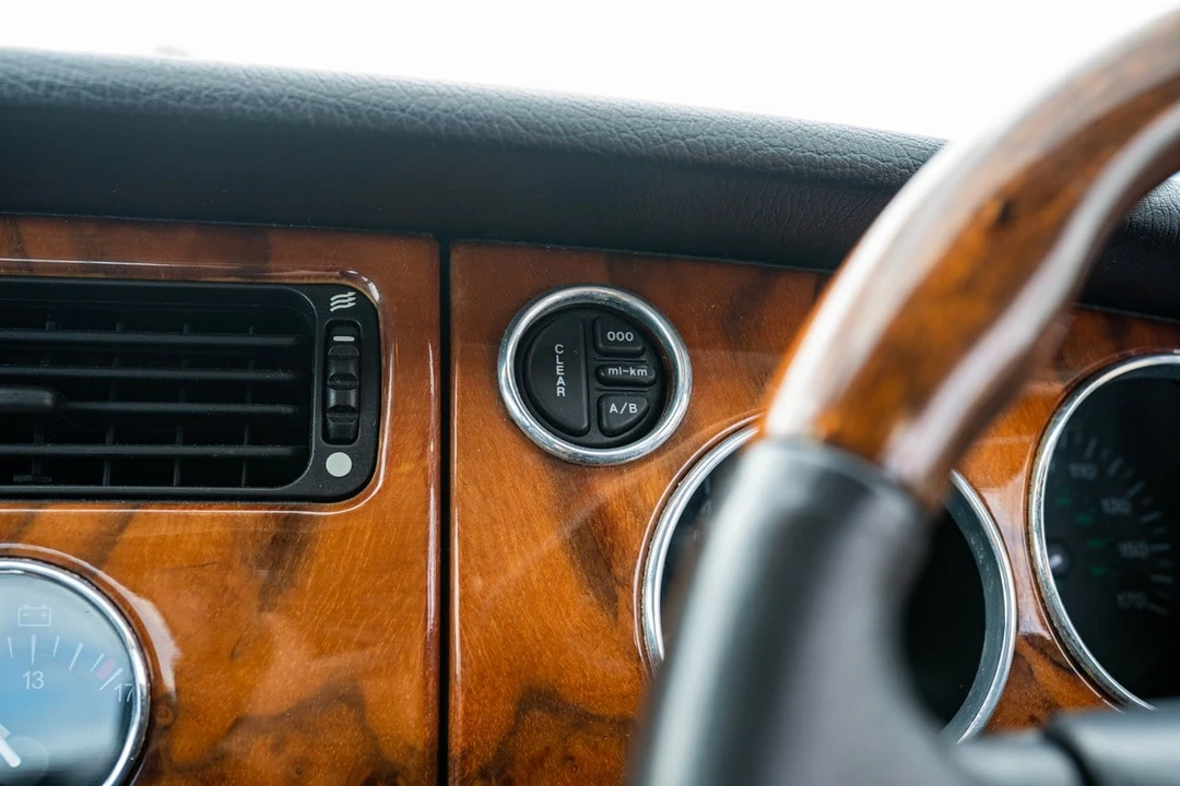 1997 Jaguar X100 XK8 - Image 30 of 30