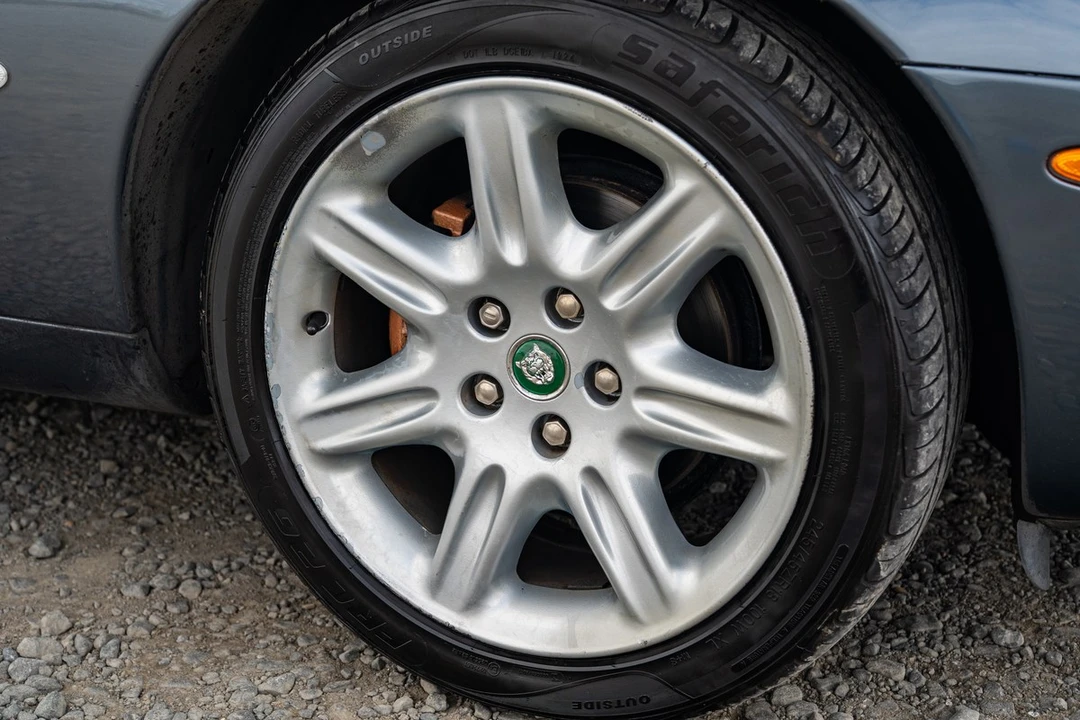 1997 Jaguar X100 XK8 - Image 23 of 30