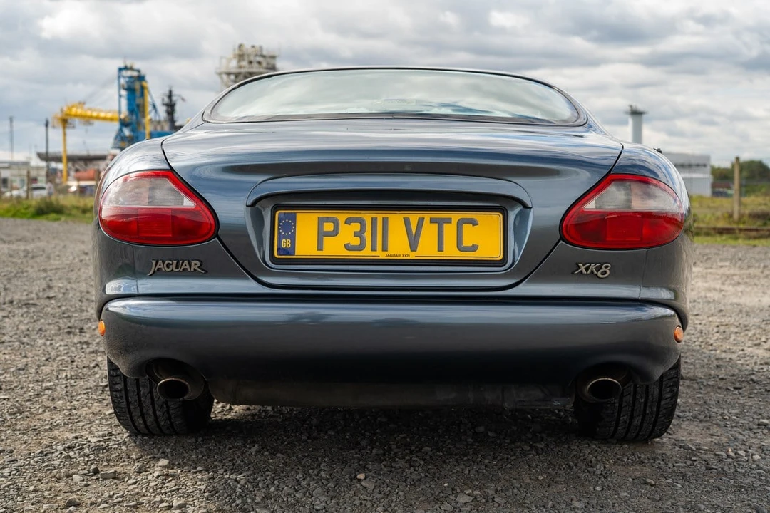 1997 Jaguar X100 XK8 - Image 11 of 30