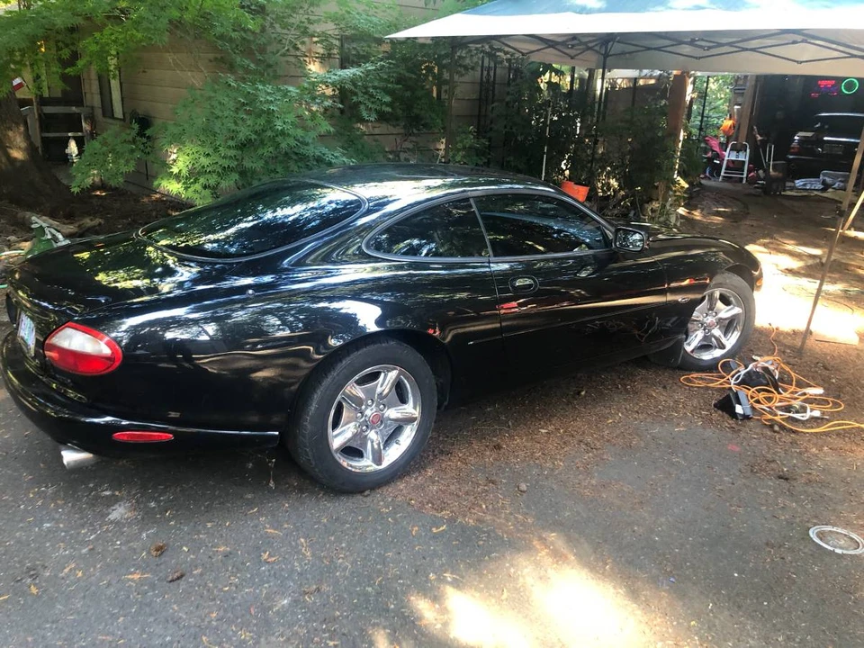 1997 Jaguar X100 XK8 - Image 2 of 15