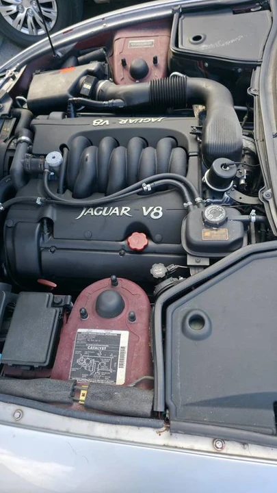 1997 Jaguar X100 XK8 - Image 3 of 4