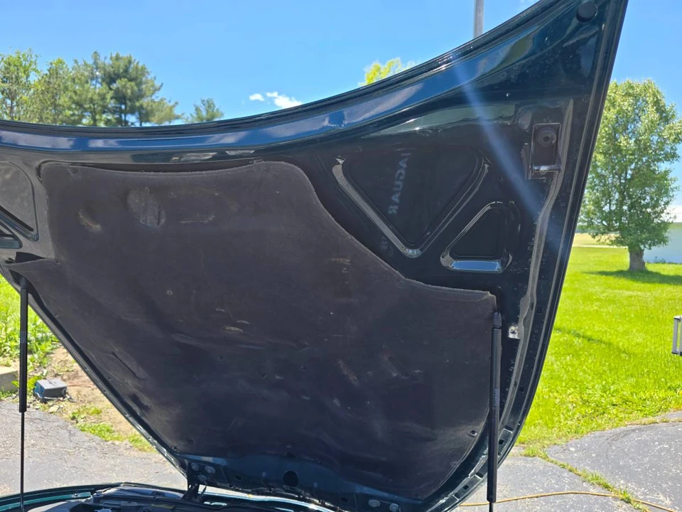 1997 Jaguar X100 XK8 - Image 17 of 23