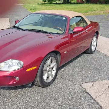 1997 Jaguar XK8