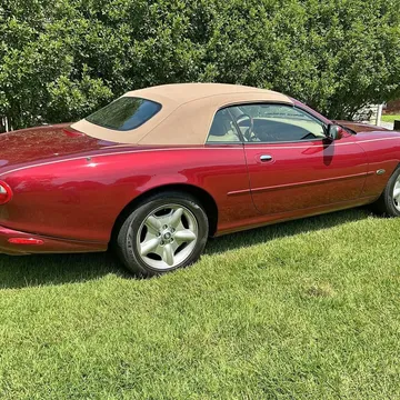 1997 Jaguar XK8