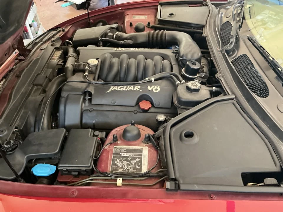 1997 Jaguar X100 XK8 - Image 6 of 9