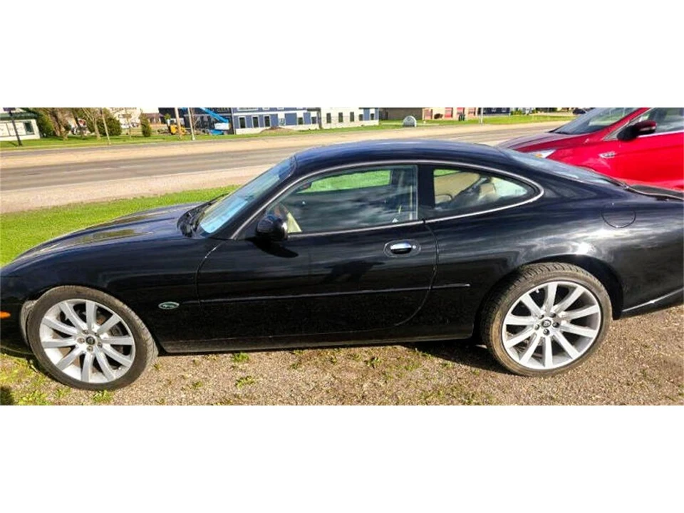 1997 Jaguar X100 XK8 - Image 2 of 19