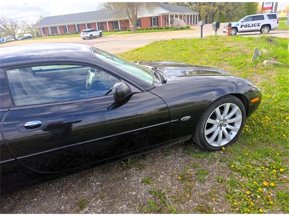 1997 Jaguar X100 XK8 - Image 7 of 19