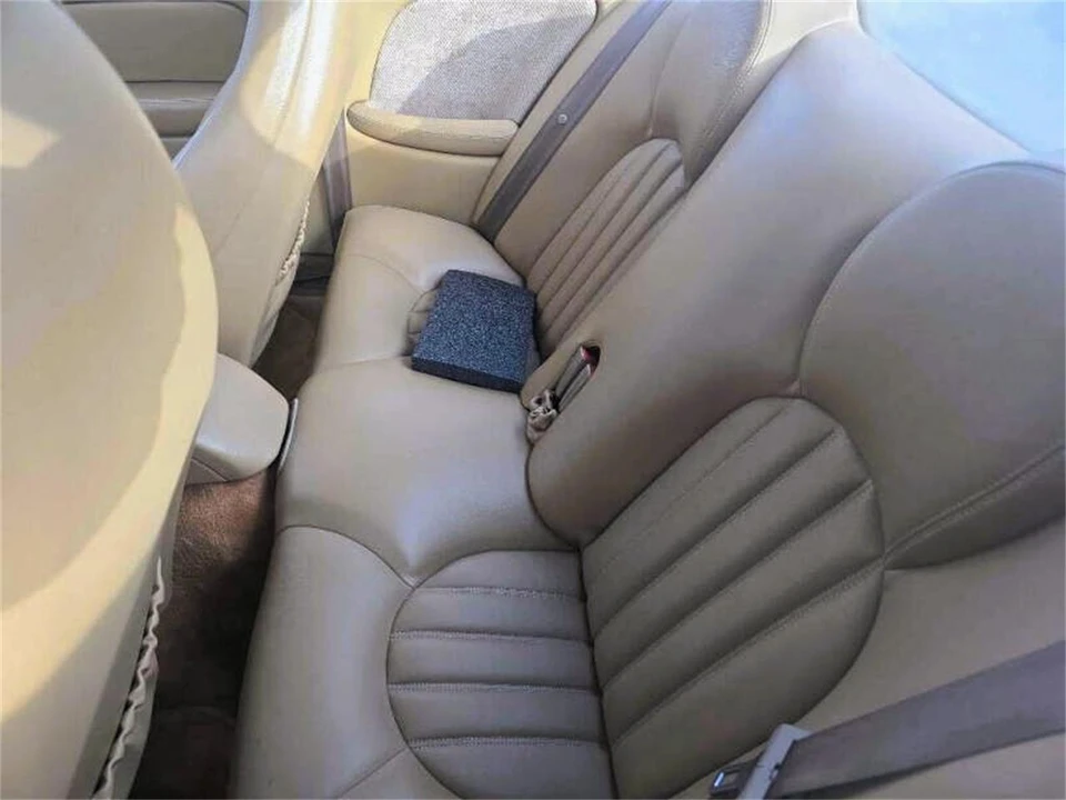 1997 Jaguar X100 XK8 - Image 12 of 19