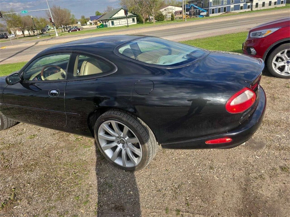 1997 Jaguar X100 XK8 - Image 2 of 19
