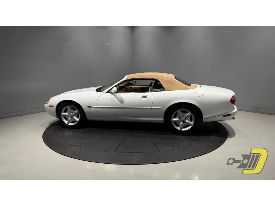 1997 Jaguar X100 XK8 - Image 3 of 31