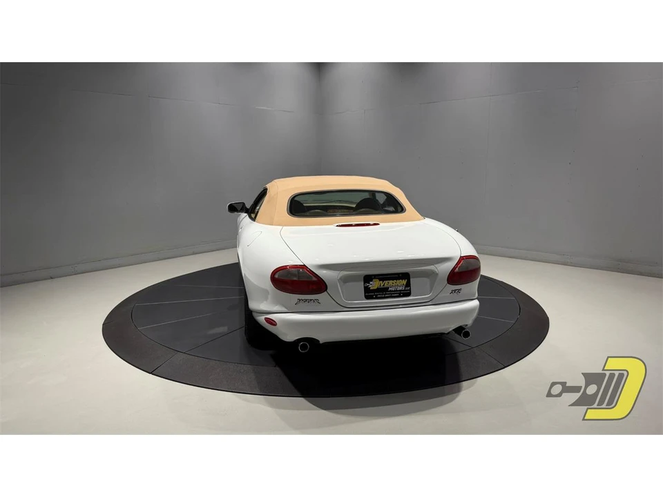 1997 Jaguar X100 XK8 - Image 6 of 31