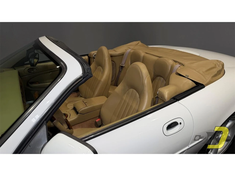 1997 Jaguar X100 XK8 - Image 26 of 31