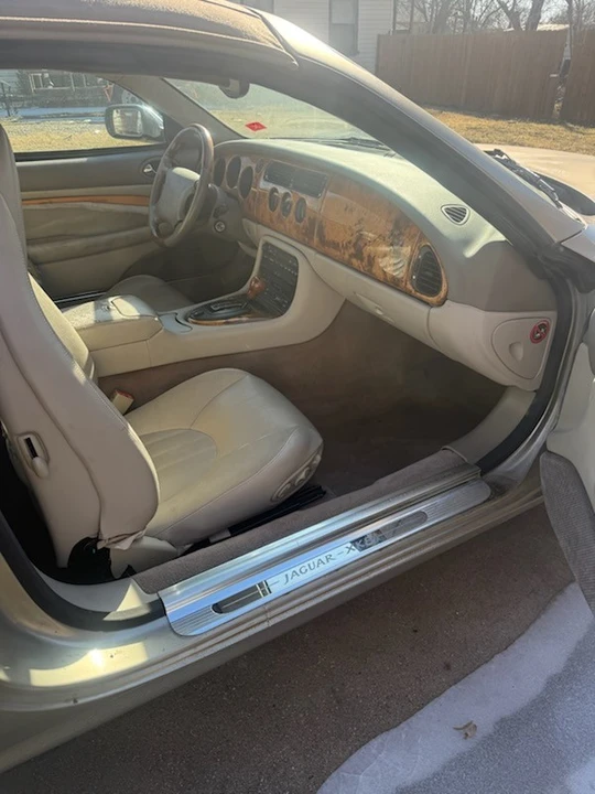 1997 Jaguar X100 XK8 - Image 7 of 17