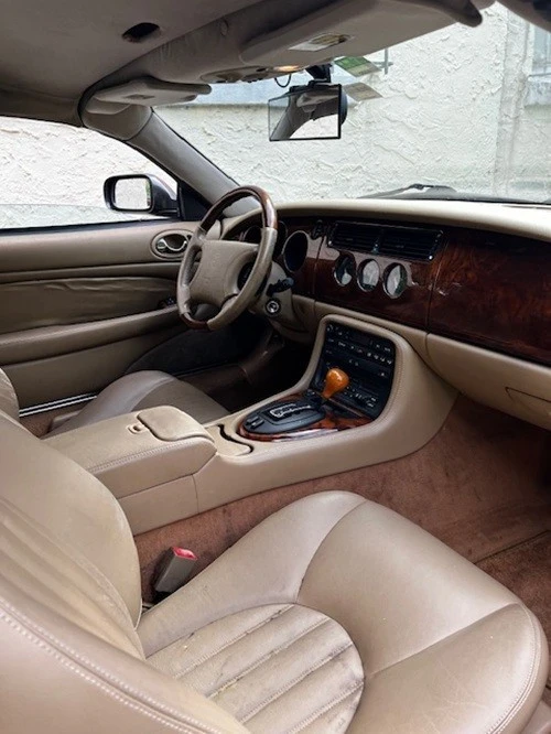 1997 Jaguar X100 XK8 - Image 4 of 6