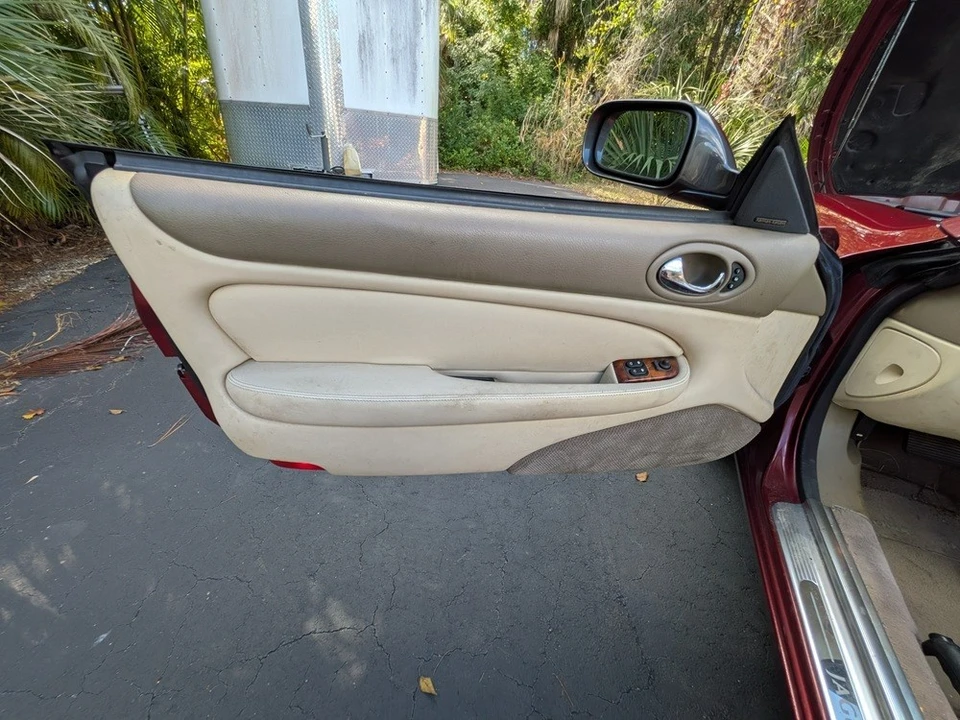 1997 Jaguar X100 XK8 - Image 14 of 17