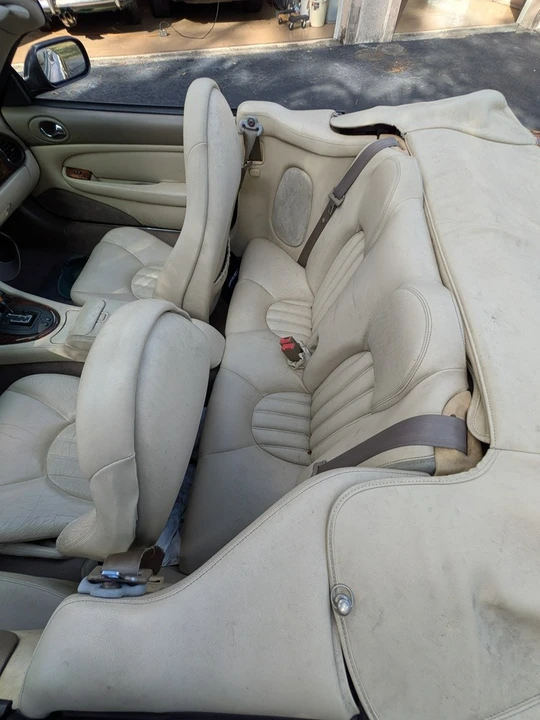 1997 Jaguar X100 XK8 - Image 6 of 17