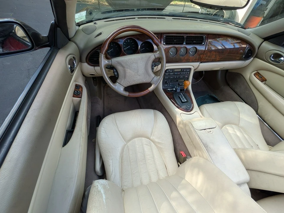 1997 Jaguar X100 XK8 - Image 8 of 17