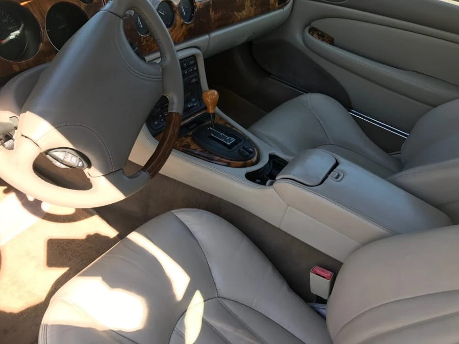 1997 Jaguar X100 XK8 - Image 3 of 7