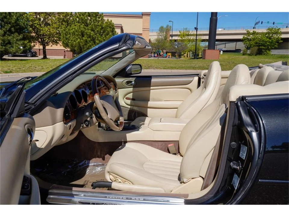 1997 Jaguar X100 XK8 - Image 11 of 31
