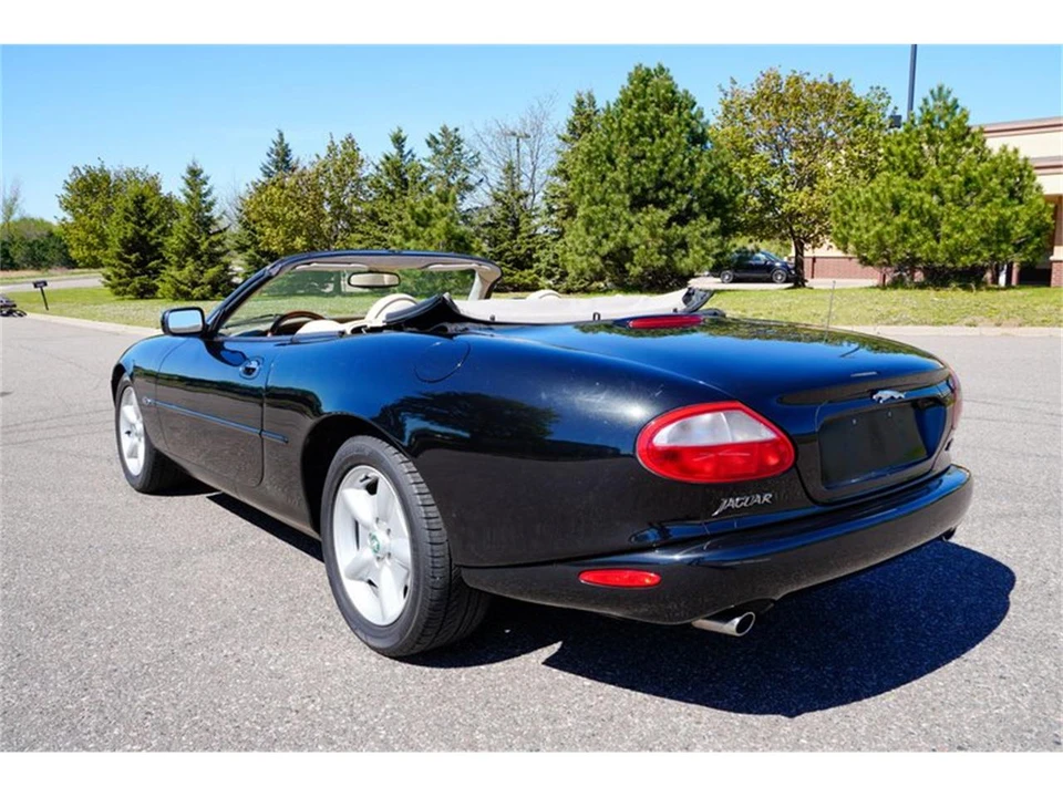 1997 Jaguar X100 XK8 - Image 6 of 31