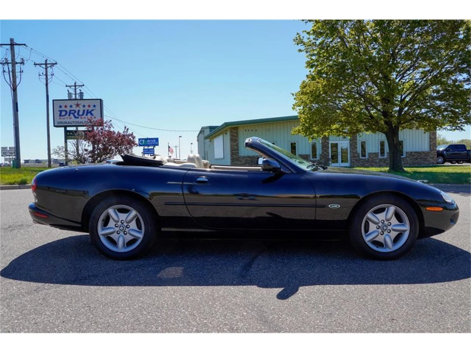 1997 Jaguar X100 XK8 - Image 2 of 31