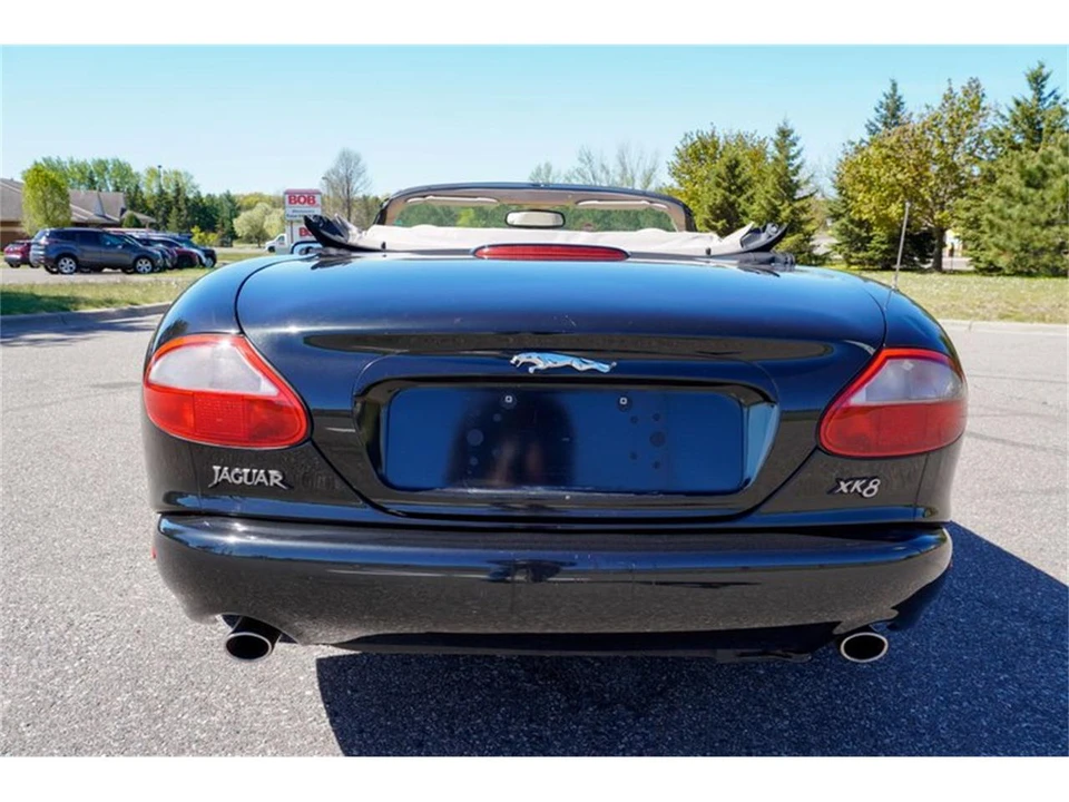 1997 Jaguar X100 XK8 - Image 4 of 31