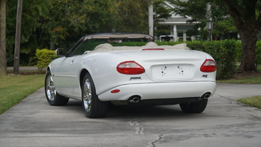 1997 Jaguar X100 XK8 - Image 16 of 31