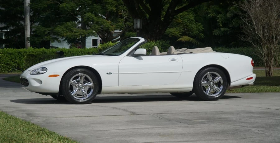 1997 Jaguar X100 XK8 - Image 9 of 31