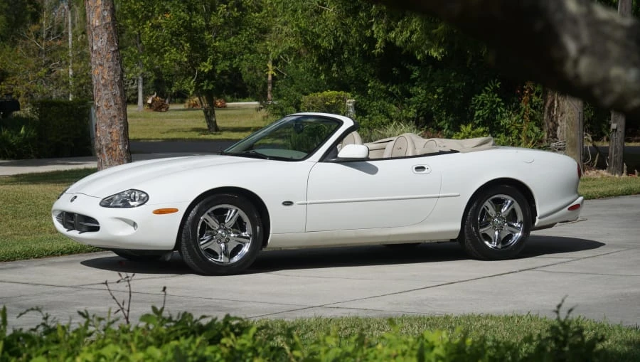 1997 Jaguar X100 XK8 - Image 18 of 31