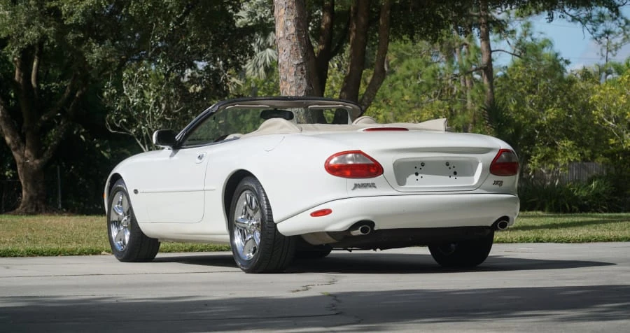 1997 Jaguar X100 XK8 - Image 12 of 31