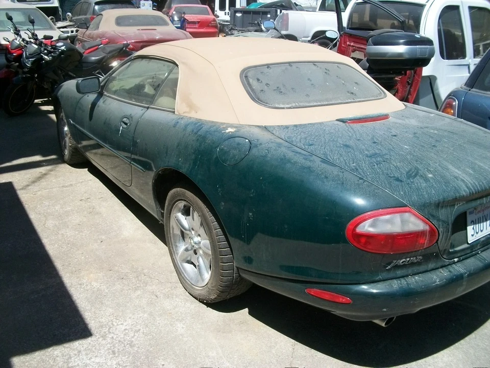 1997 Jaguar X100 XK8 - Image 7 of 9