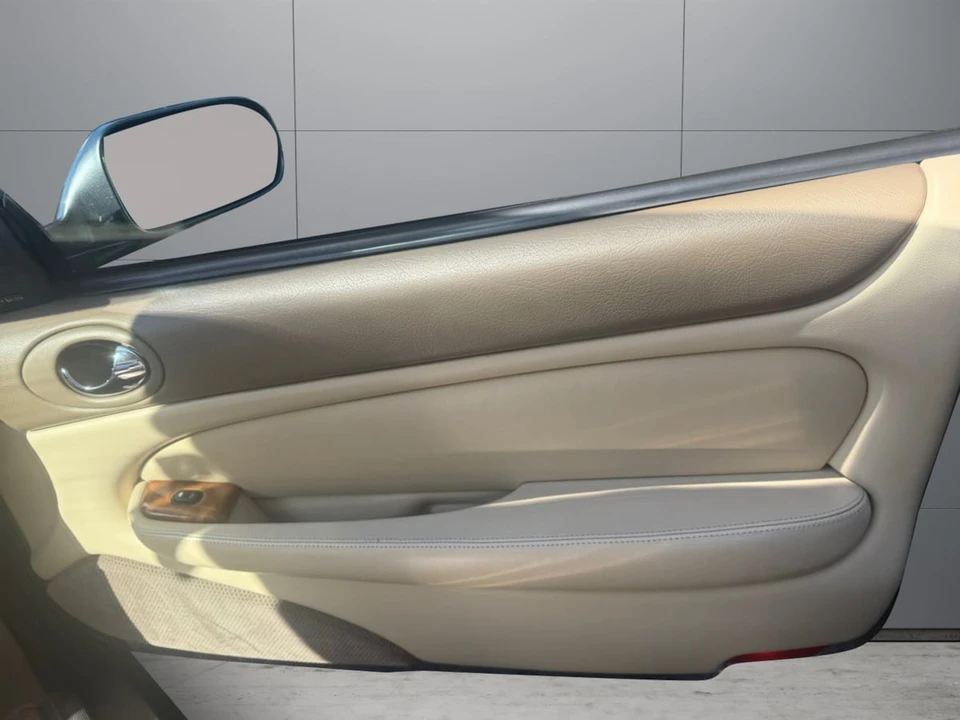 1997 Jaguar X100 XK8 - Image 16 of 21