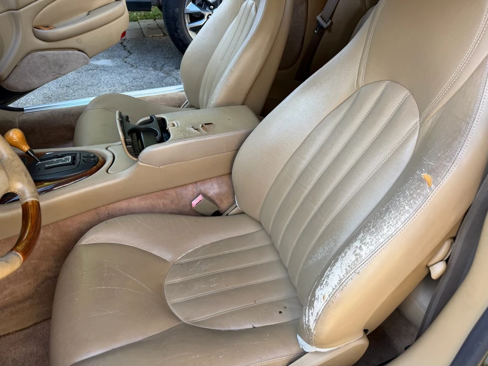 1997 Jaguar X100 XK8 - Image 8 of 13