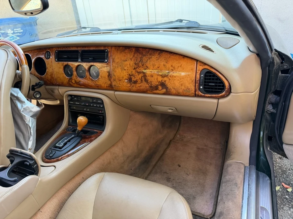1997 Jaguar X100 XK8 - Image 12 of 13