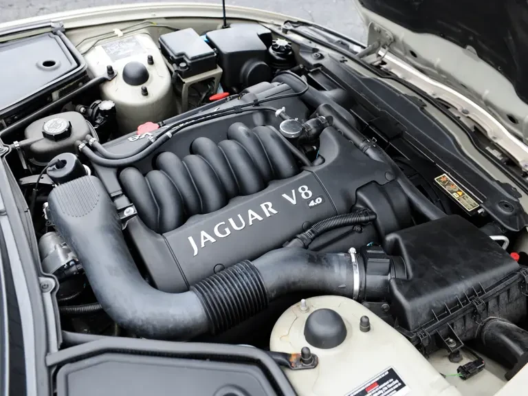 1997 Jaguar X100 XK8 - Image 4 of 18