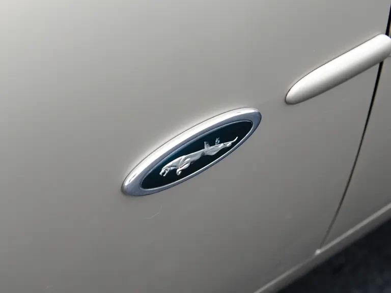 1997 Jaguar X100 XK8 - Image 14 of 18