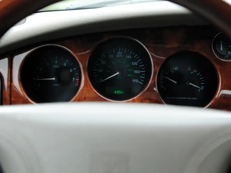 1997 Jaguar X100 XK8 - Image 8 of 18