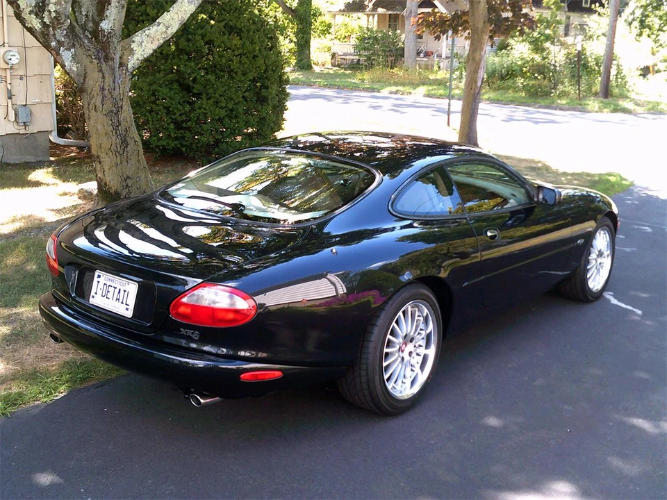 1997 Jaguar X100 XK8 - Image 4 of 31