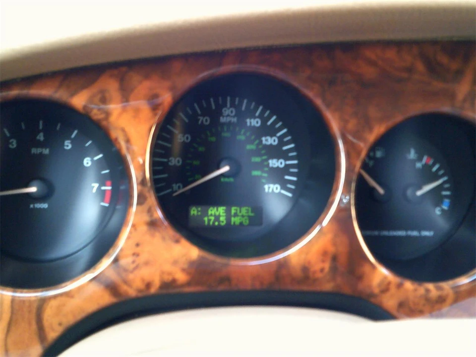 1997 Jaguar X100 XK8 - Image 14 of 31