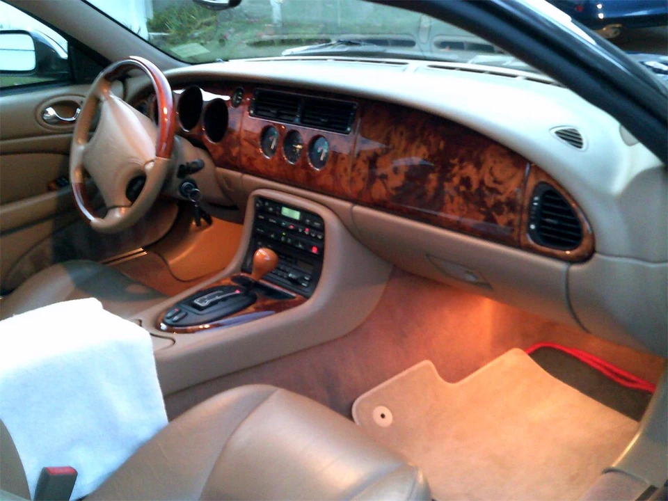 1997 Jaguar X100 XK8 - Image 17 of 31