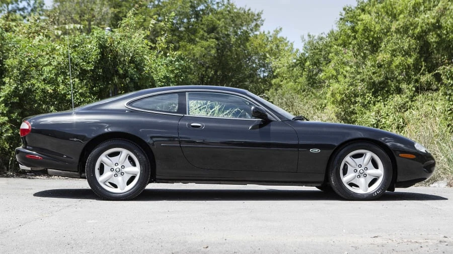 1997 Jaguar X100 XK8 - Image 2 of 9