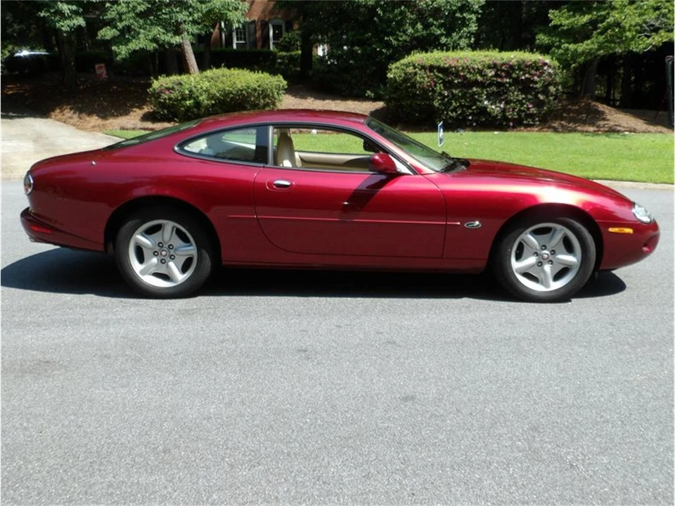 1997 Jaguar X100 XK8 - Image 3 of 31