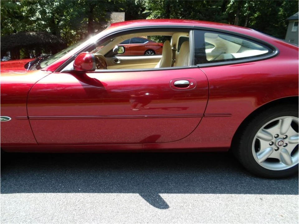 1997 Jaguar X100 XK8 - Image 25 of 31