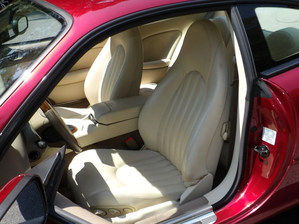 1997 Jaguar X100 XK8 - Image 5 of 24