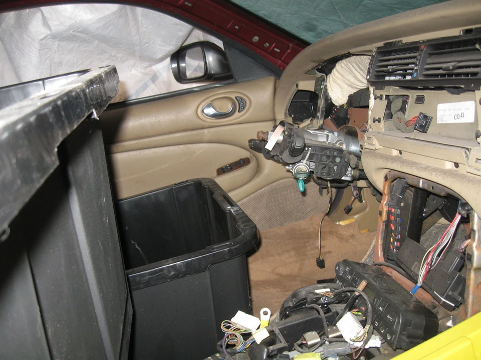 1997 Jaguar X100 XK8 - Image 7 of 9