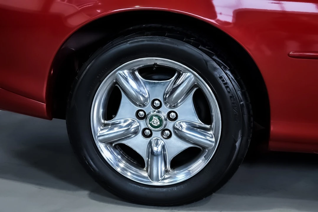 1997 Jaguar X100 XK8 - Image 24 of 30